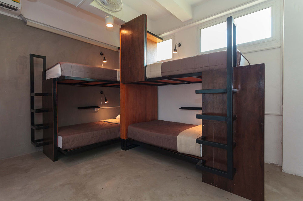Bed and Breakfast Kama Бангкок Экстерьер фото